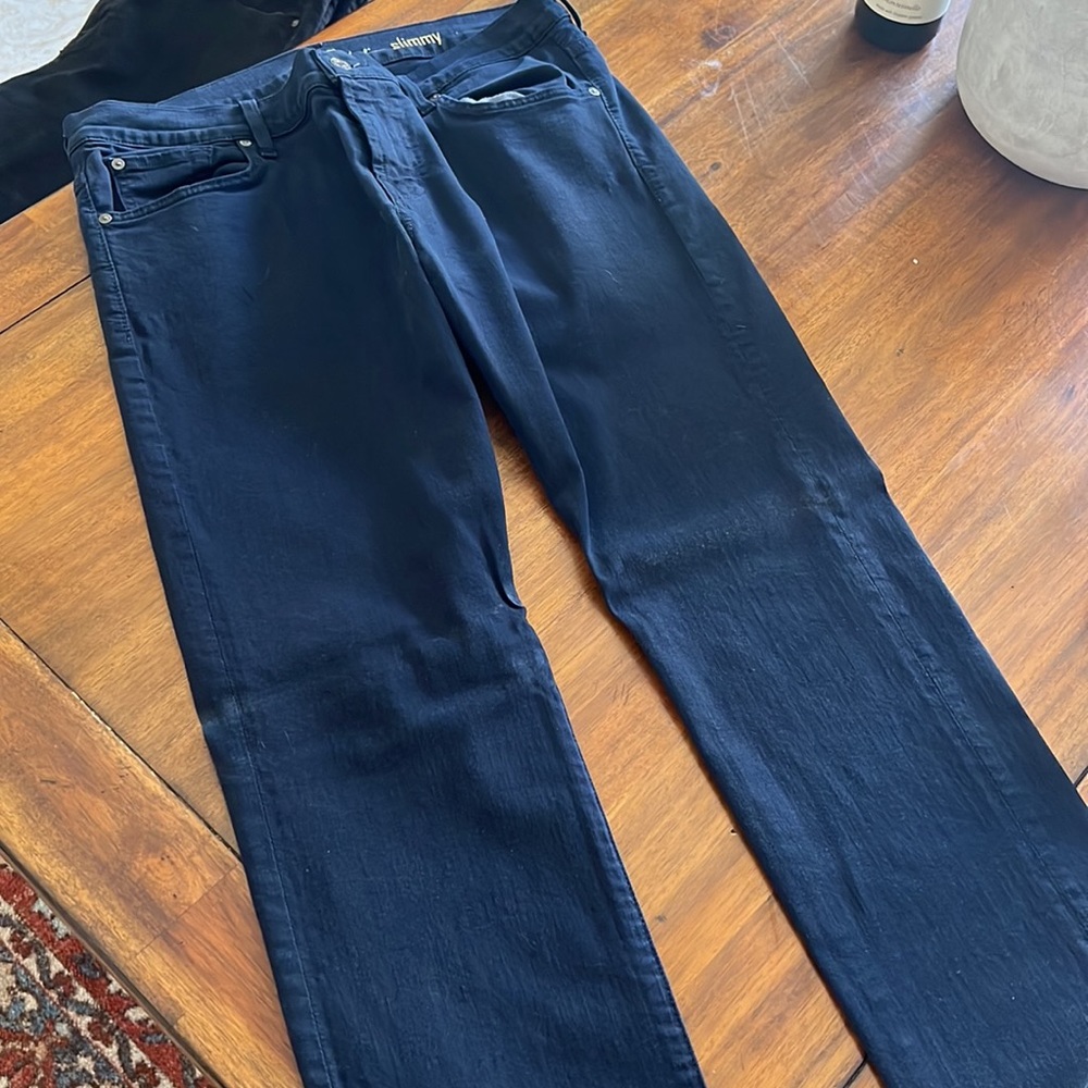 7 For All Mankind Blue Jeans. Size 34. New without tags.
